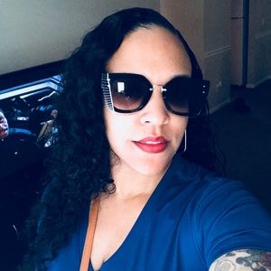 Meet your Posher, Jayna